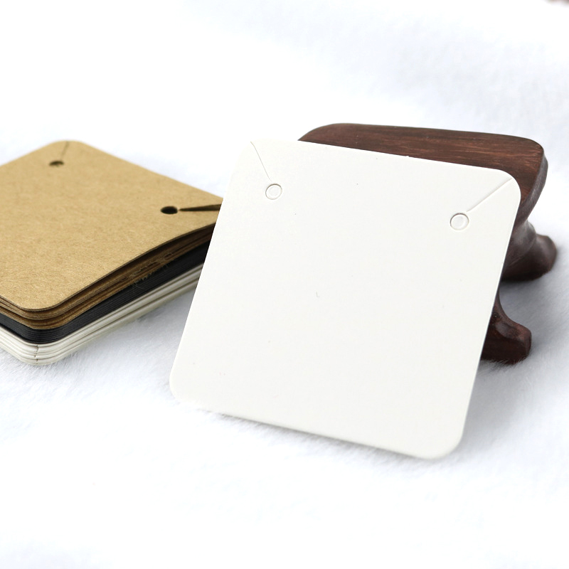 50PCS 5x5cm Blank Kraft Neckla - Kraft Hang Tag recension och pris